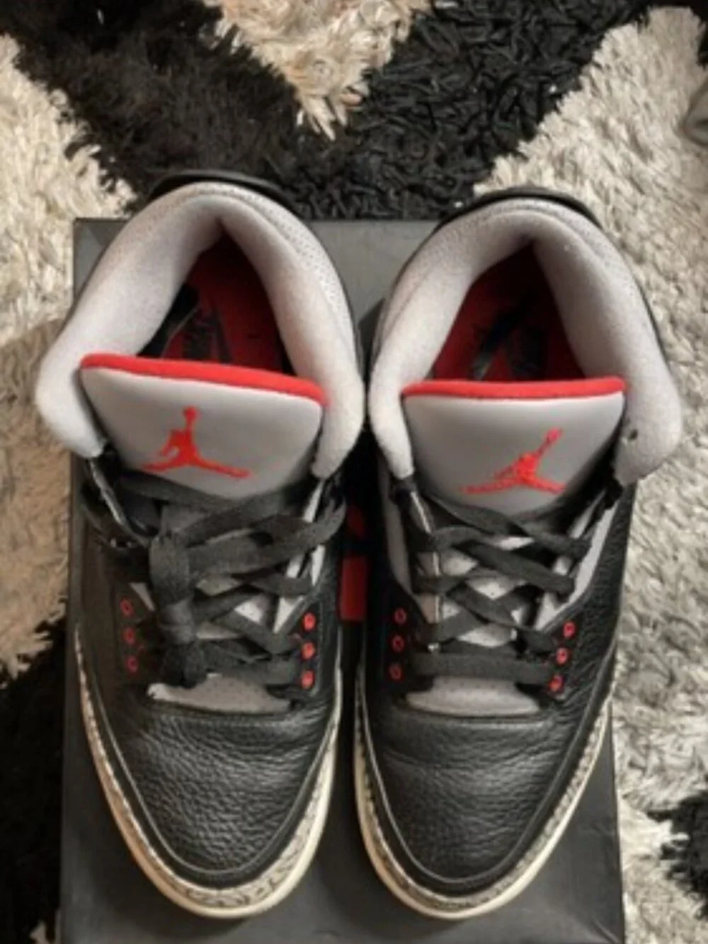 Air Jordan 3 Retro OG Black Cement 2018 Size 10